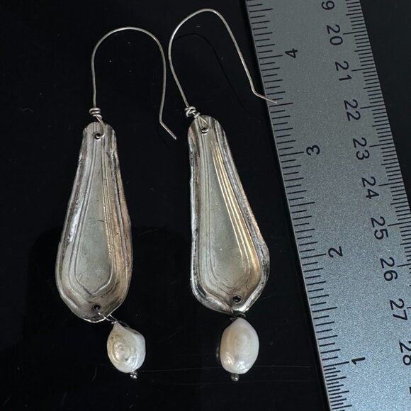 Genuine Pearls Antique Sterling Silver 925 Earrings Drop Dangle Repousse - Picture 9 of 9